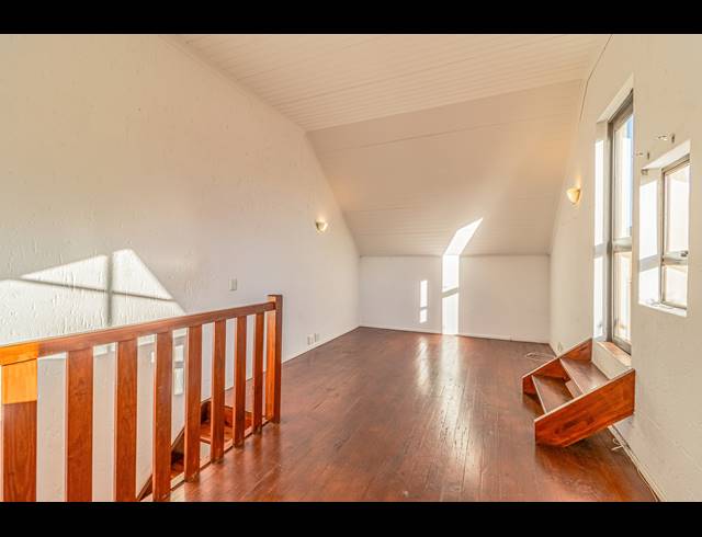 1 BEDROOM SECTIONAL TITLE FOR SALE IN DOUGLASDALE
